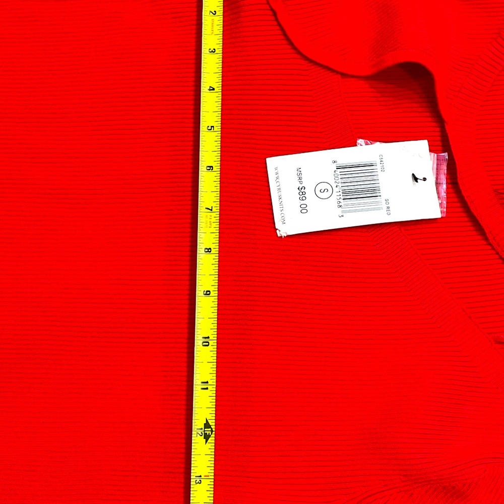 NWT Cyrus Long Sleeve Red Asymmetrical Cut Out Shirt - Size Small - Picture 8 of 9